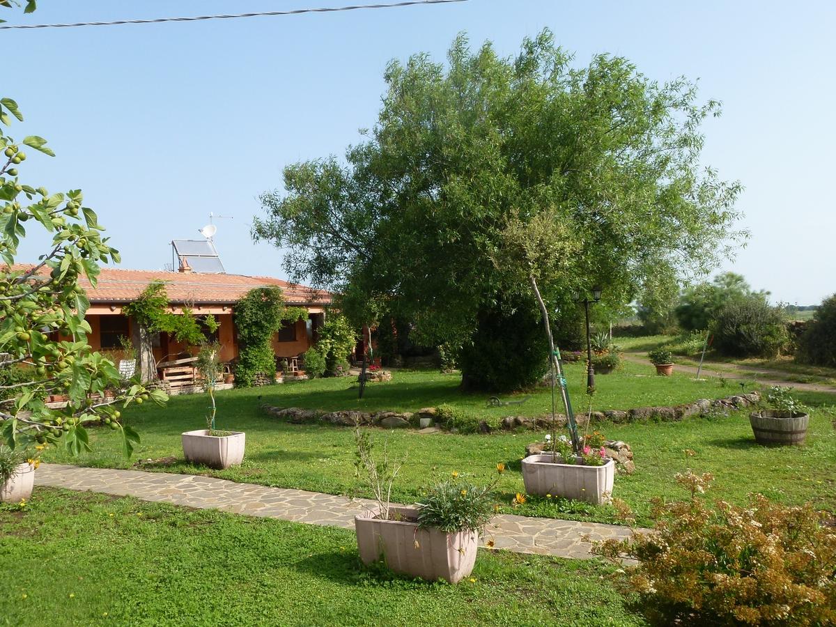Agriturismo Nuragh'Elighe Sindia Exterior foto
